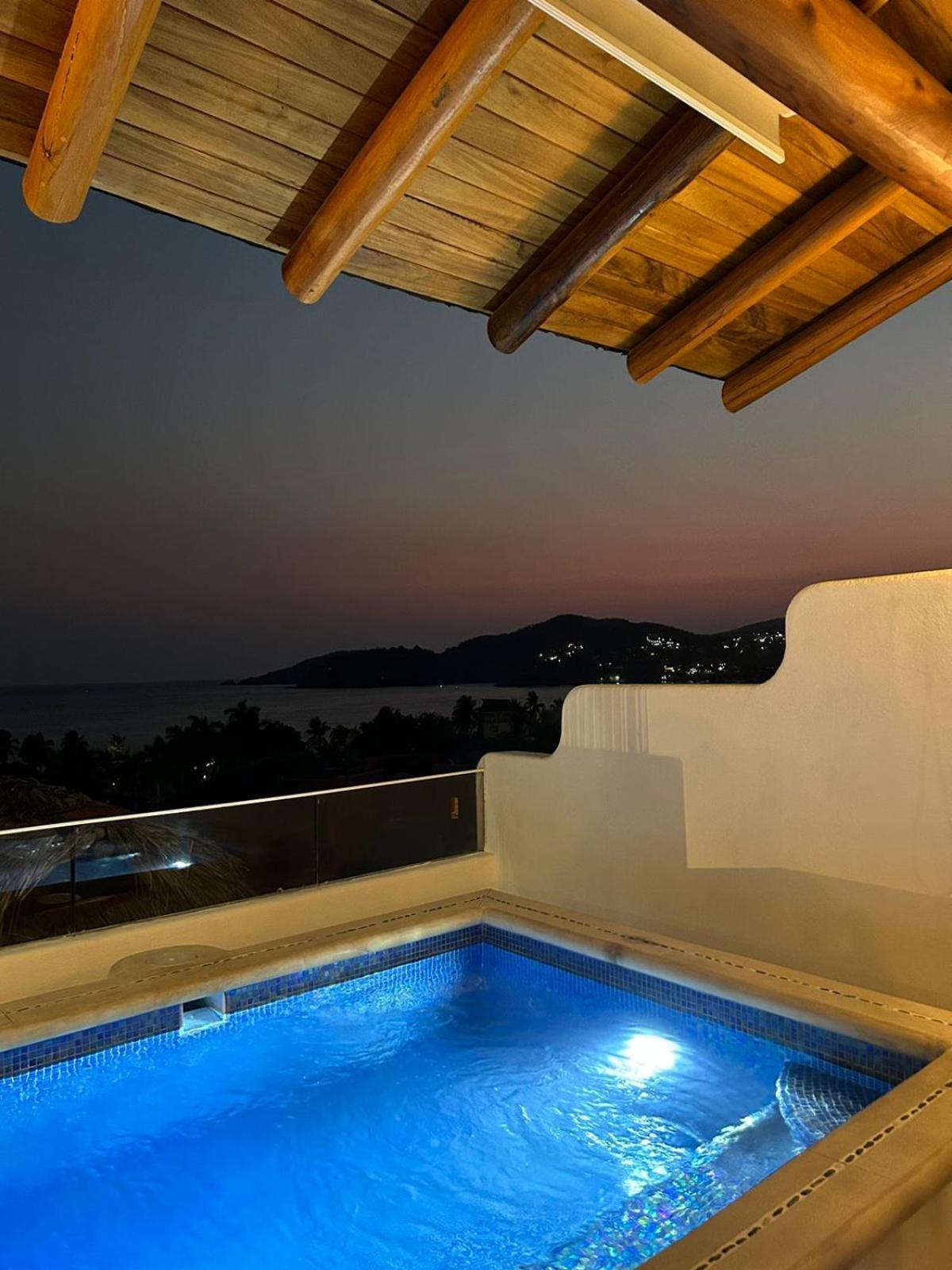 San Sebastian * Zihuatanejo