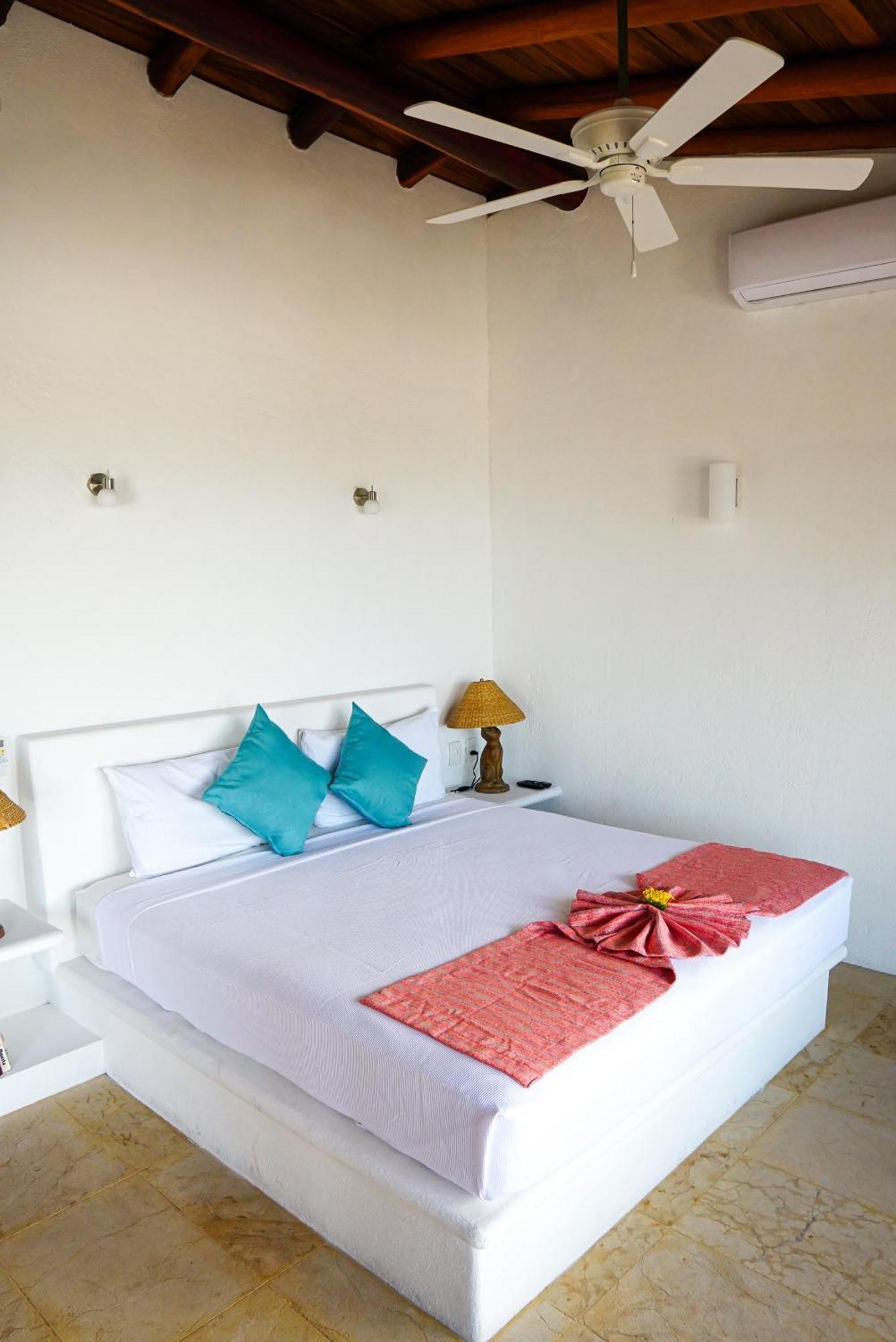 Villa San Sebastian Zihuatanejo