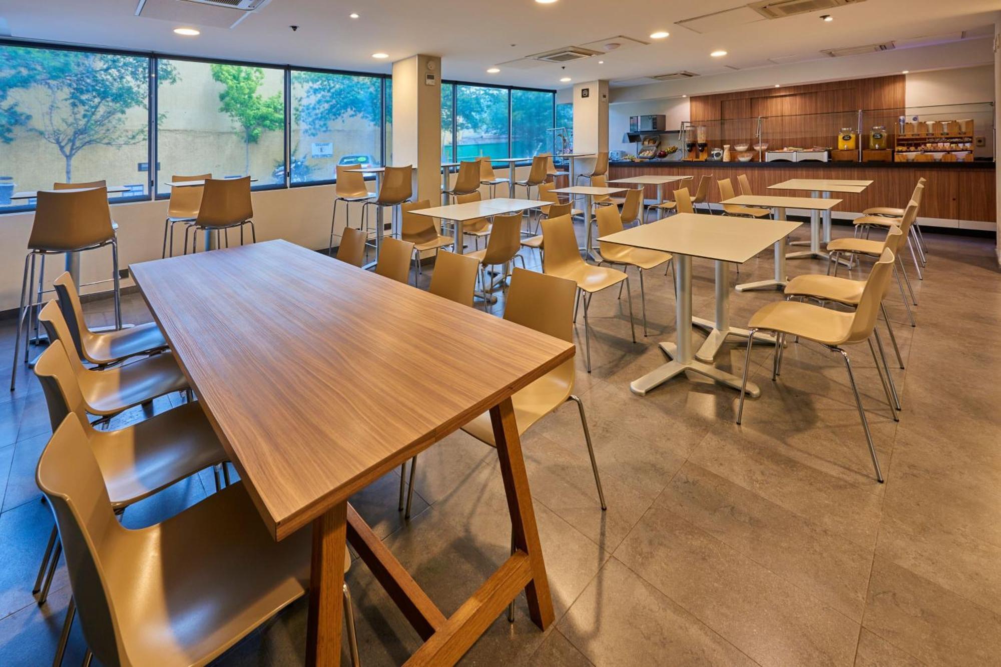 Express By Marriott Hotel 4*