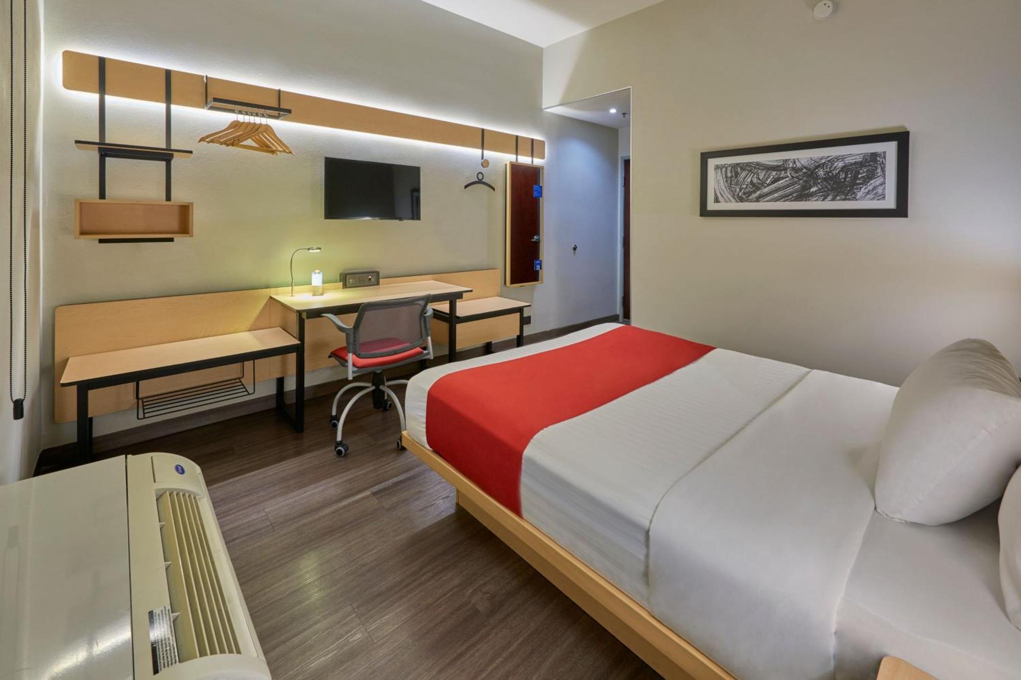 Hotel City Express By Marriott Chihuahua 4*