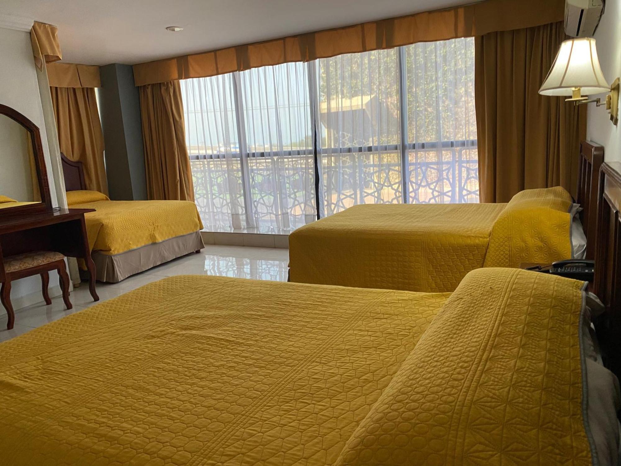 Grand Royal 3*