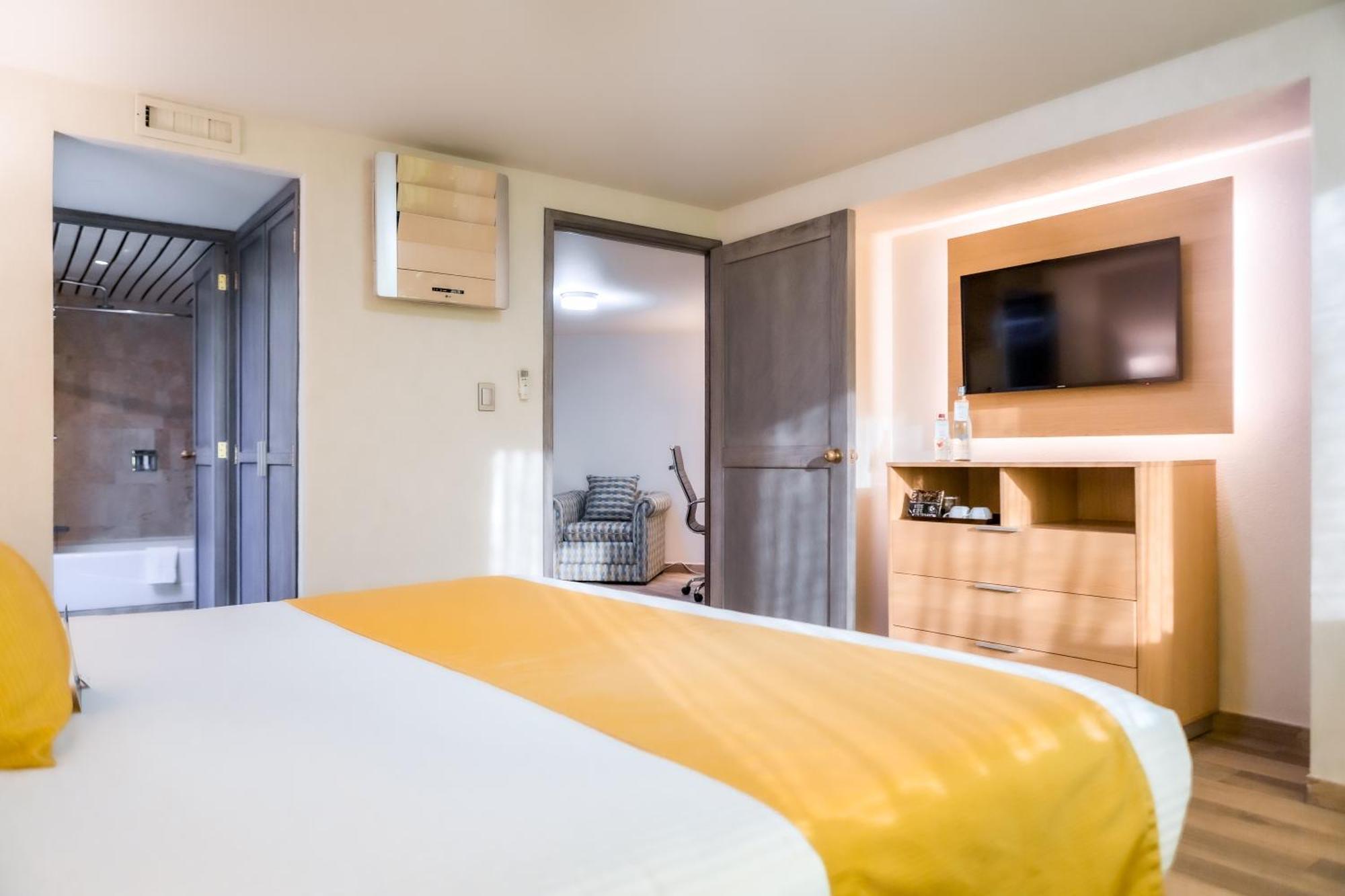 Hotel La Joya
