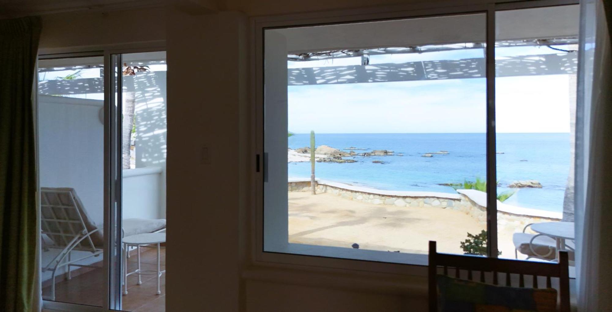 Punta Pescadero Paradise & Resort
