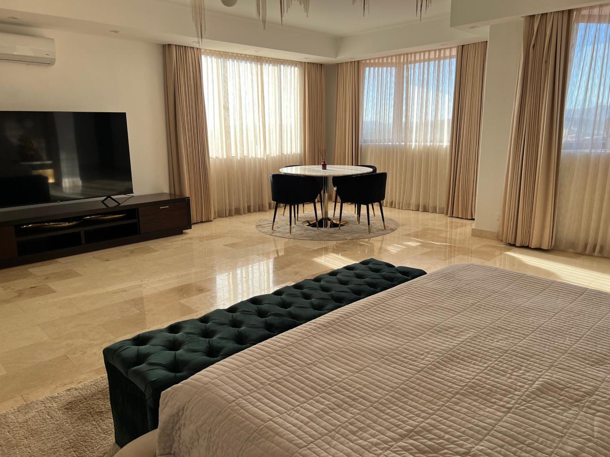 Boskenvid Boutique, Skypool 5*