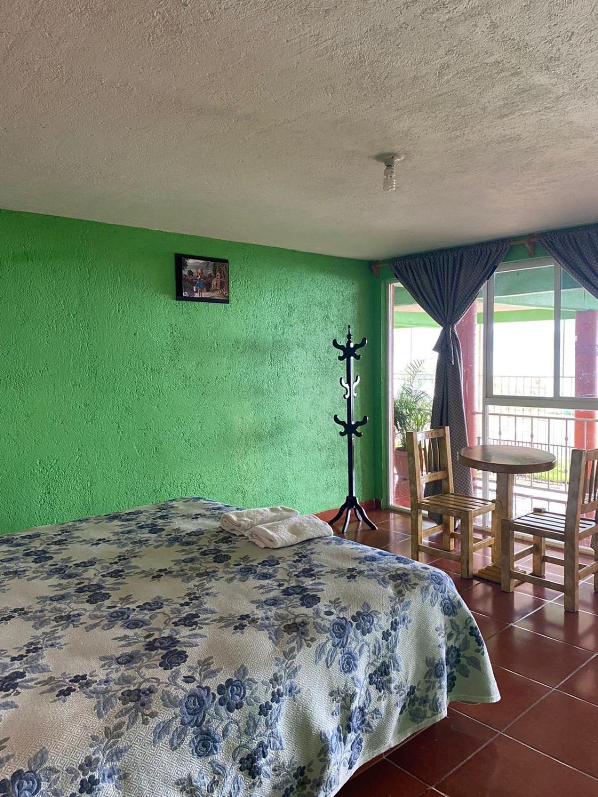 Cabanas Y Habitaciones El Malecon Chalet Zirahuen