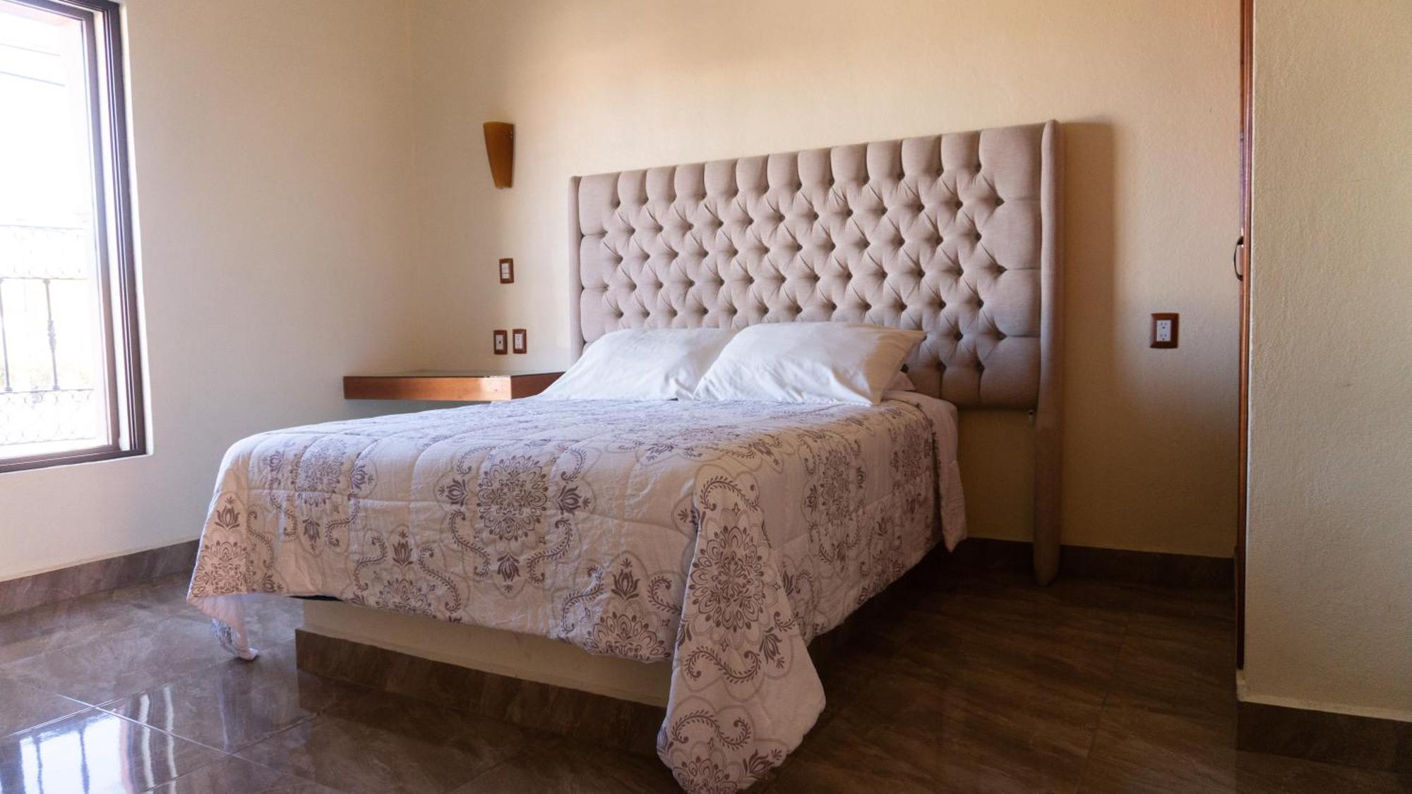 Mariazel Hotel Bernal