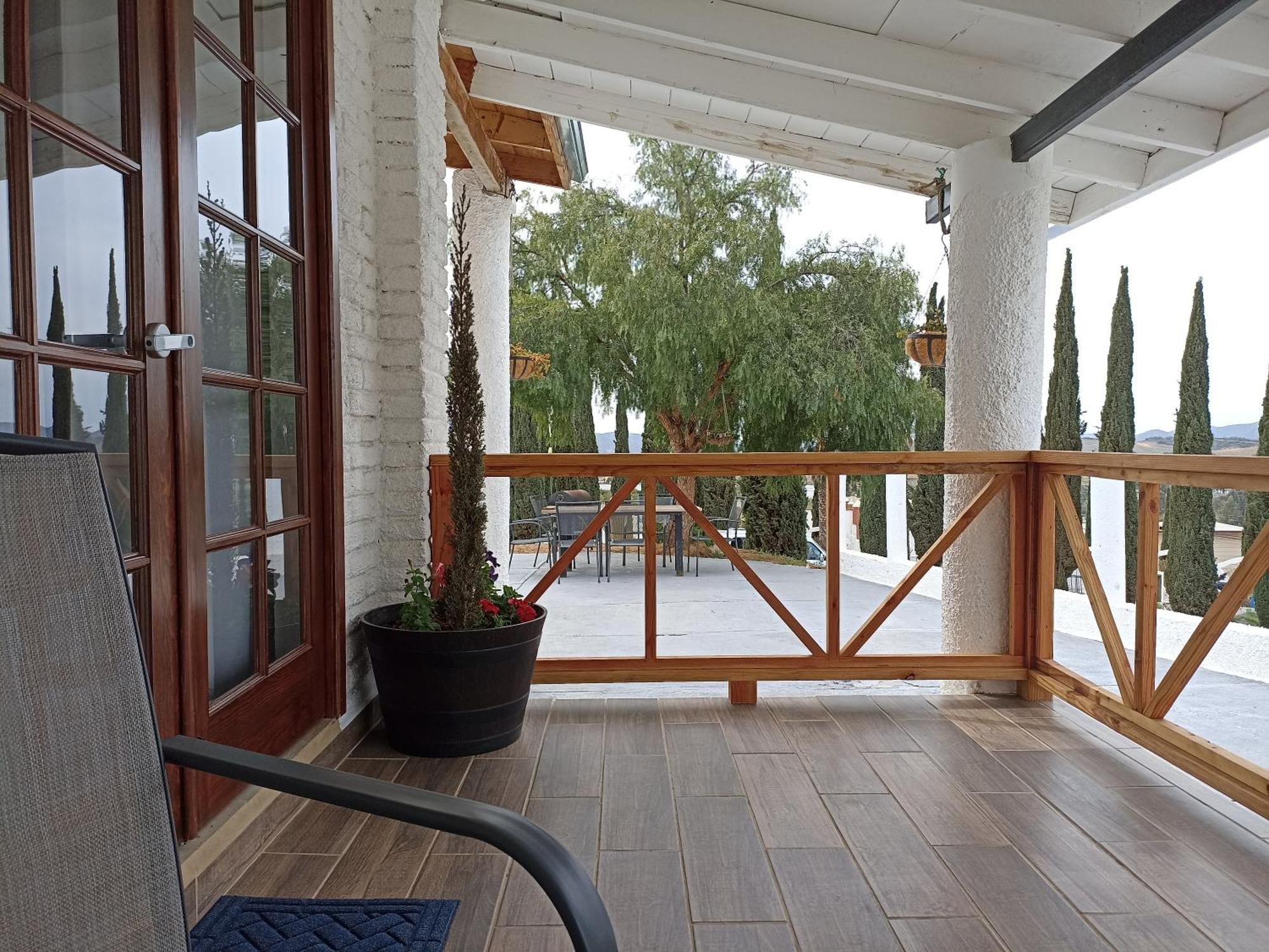 Homestay Casa Cipres Valle de Guadalupe