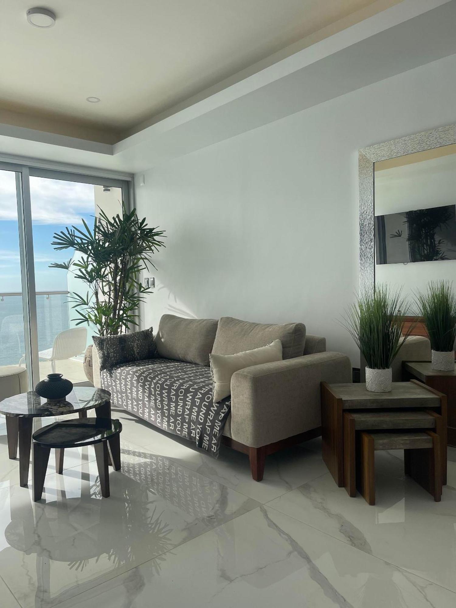 Sunset View 1702 Deluxe Department * Mazatlan
