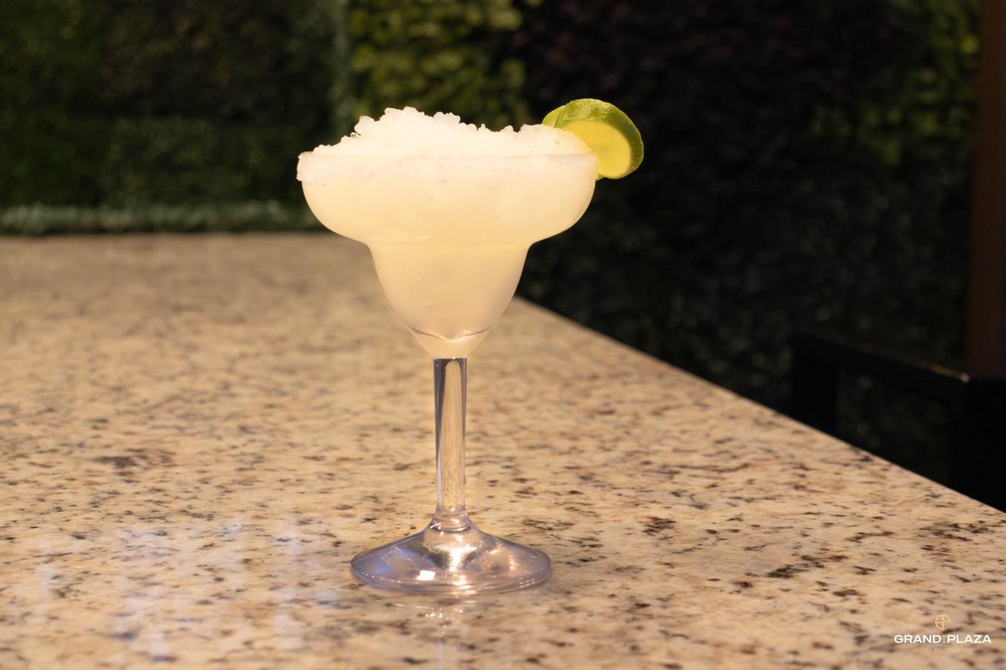 Grand One Plaza Hotel Tijuana