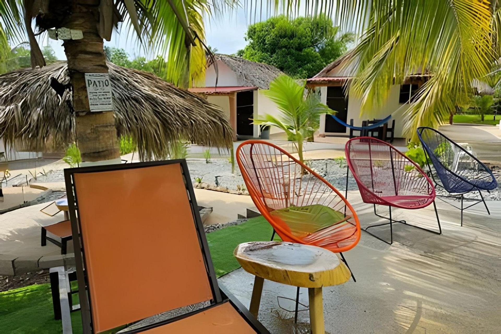 Casa Palmas Playa La Saladita Zihuatanejo