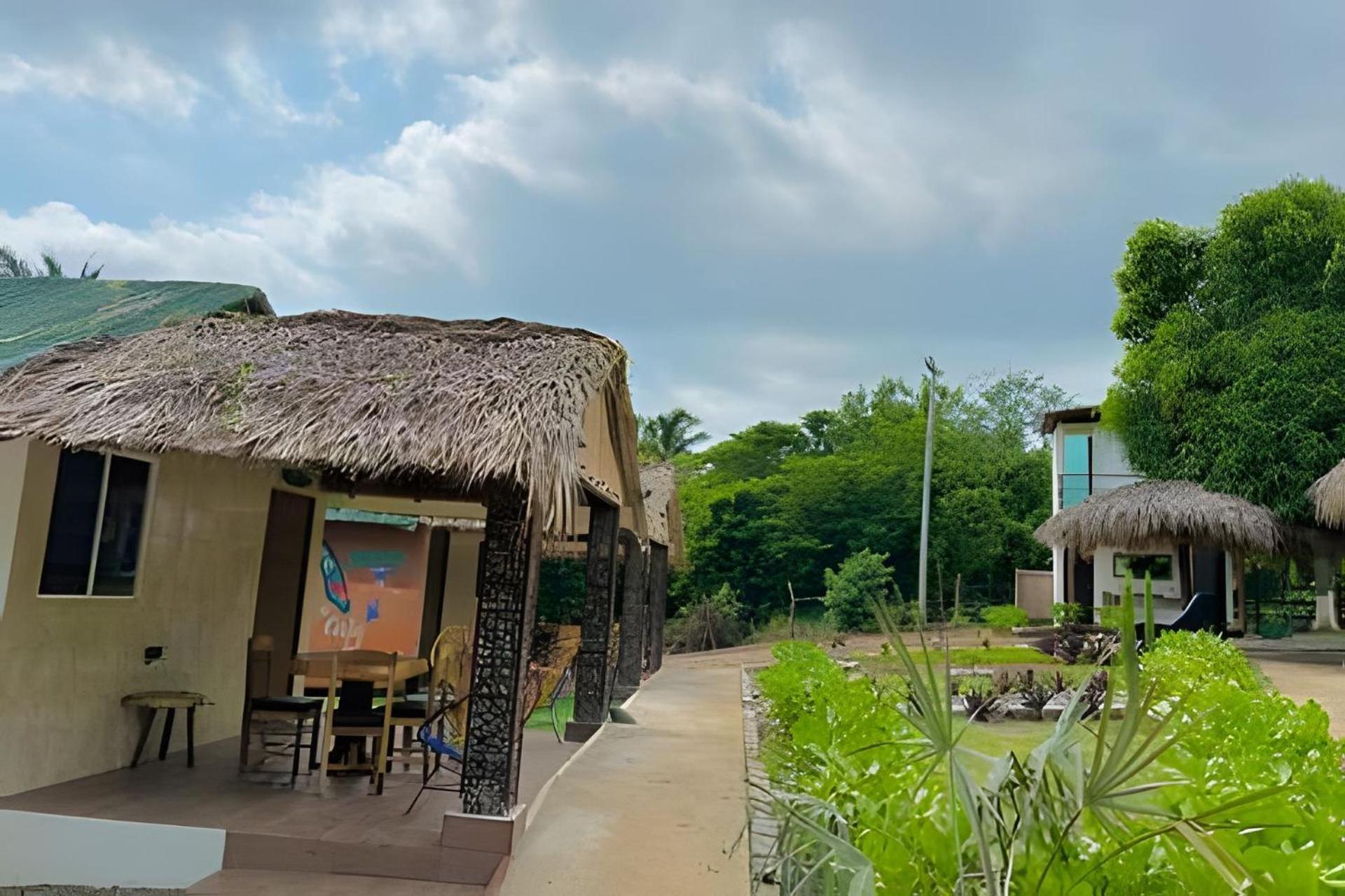 Casa Palmas Playa La Saladita *