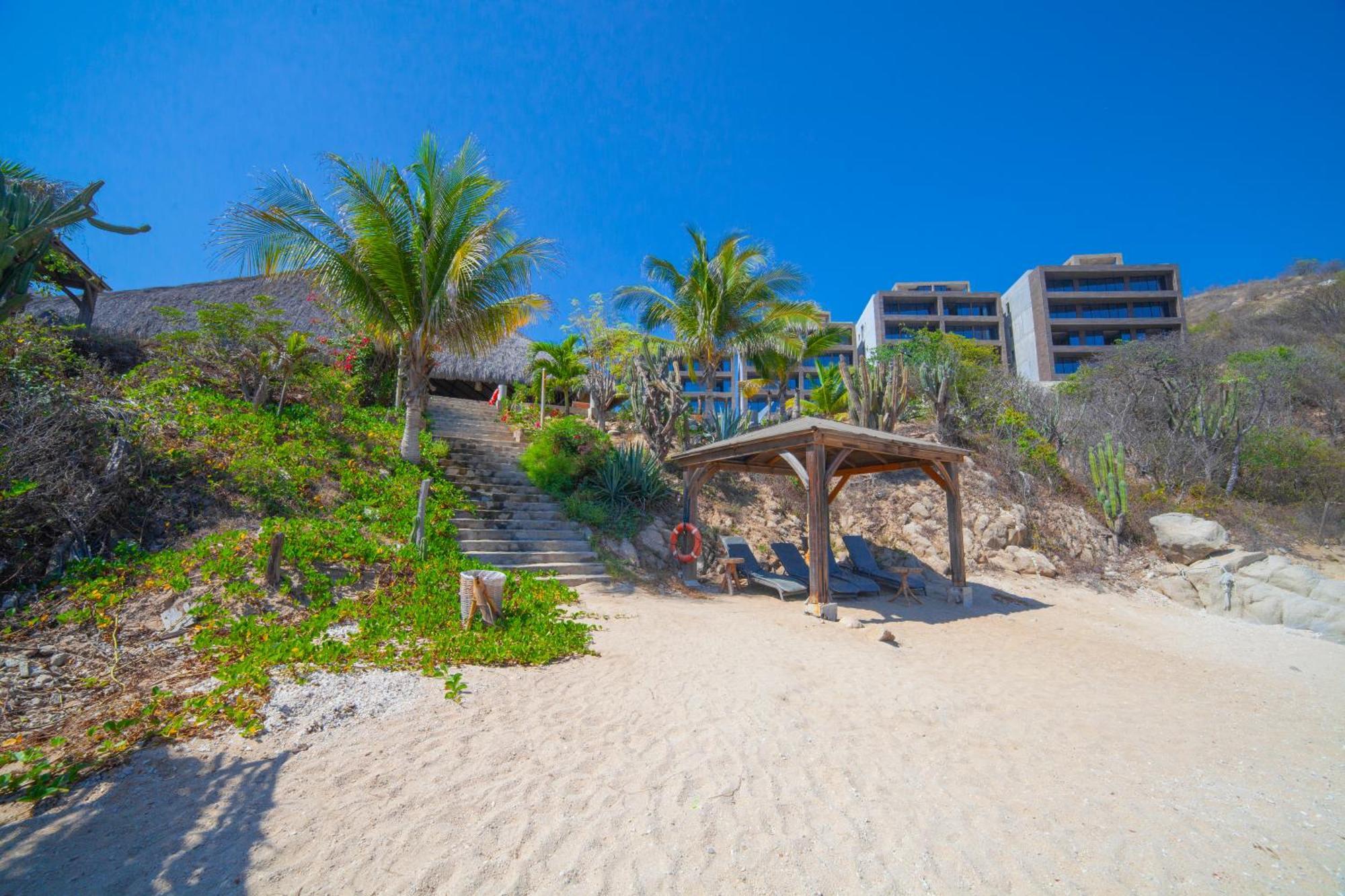 Hotel Coral Blue Huatulco 4*
