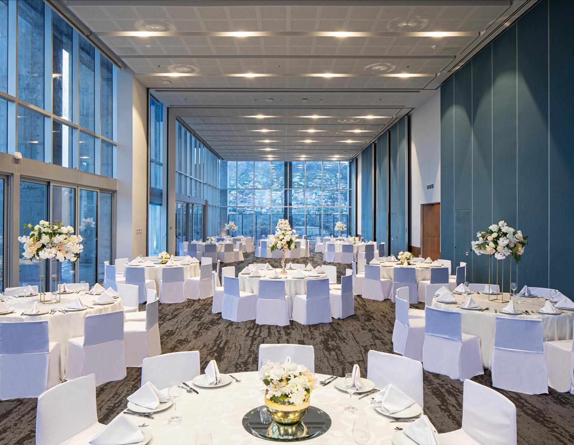 Galeria Plaza Hotel