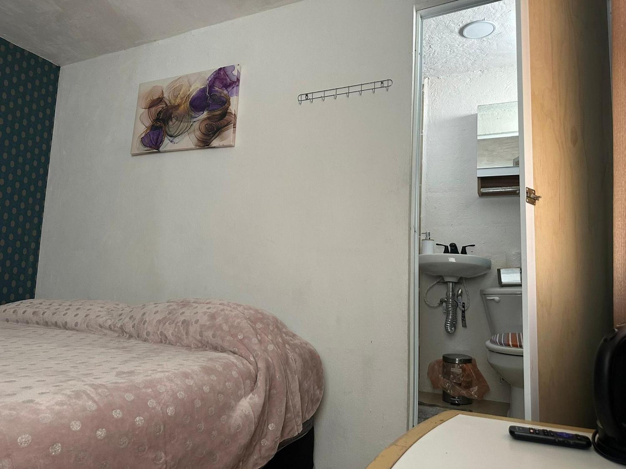 Casa Vazquez: Personalized Comfort And Service