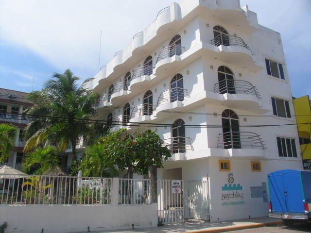 Y Suites Bugambilias