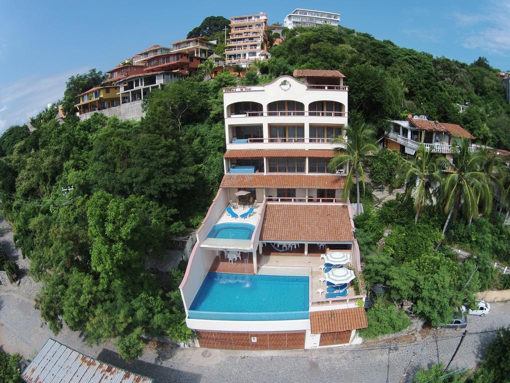 Del Pescador Hotel Zihuatanejo