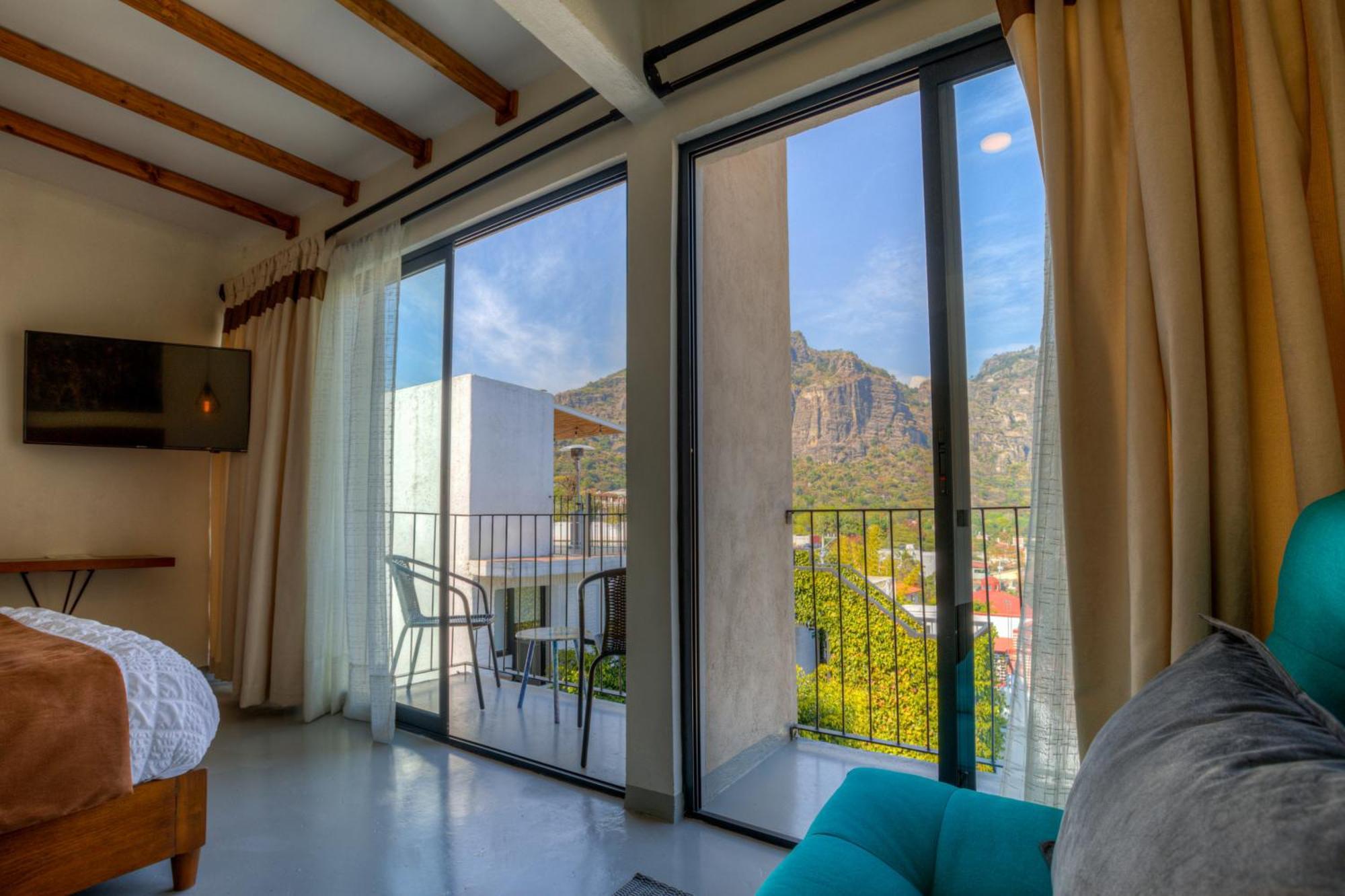 Casa Ehua Galeria Hotel 4*