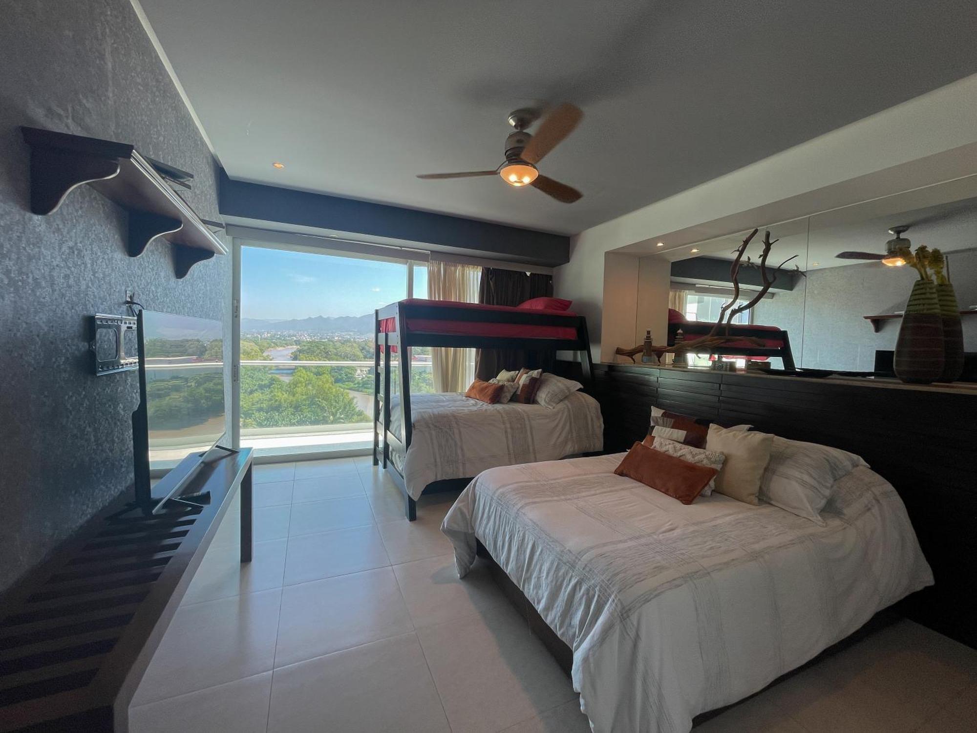 Apartment Luxury Peninsula
