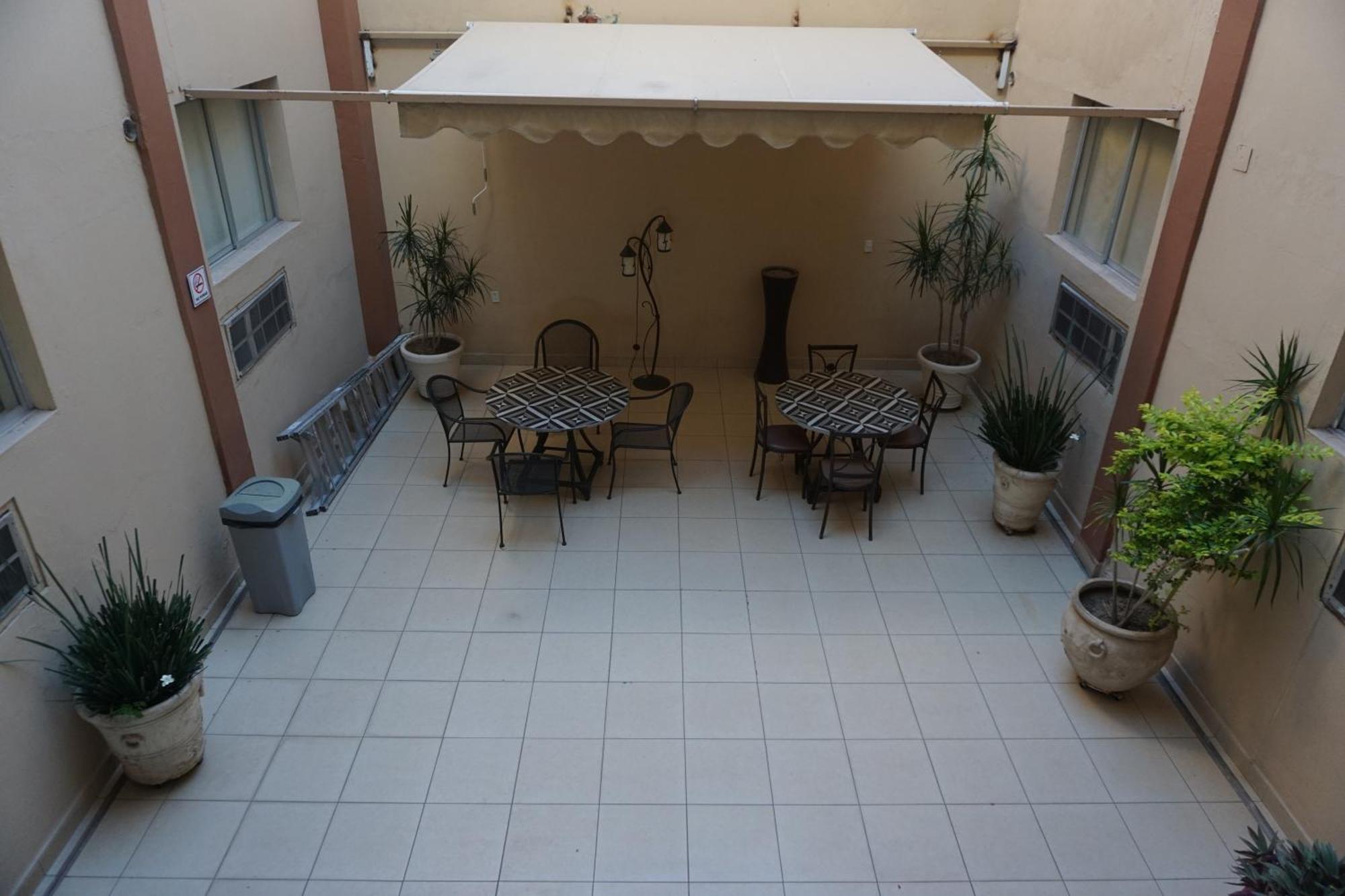 America Centro Hotel 3*