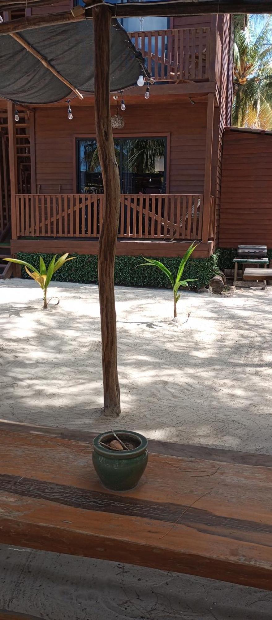 El Regalo Hotel *