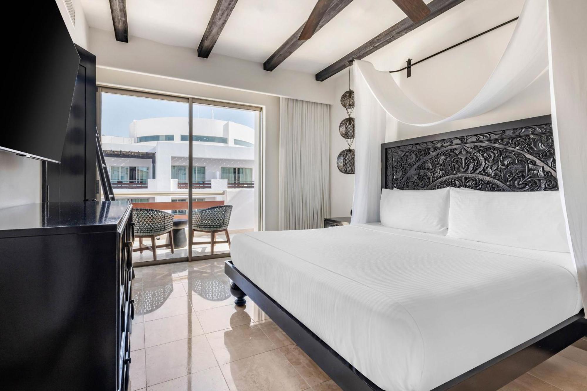 Hilton Vacation Club Cabo Azul Cabos Resort
