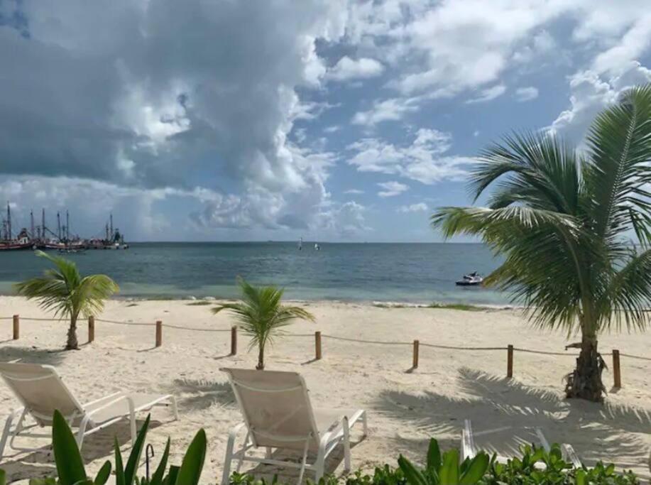 Luxury Beachfront Amara Apartment Cancun