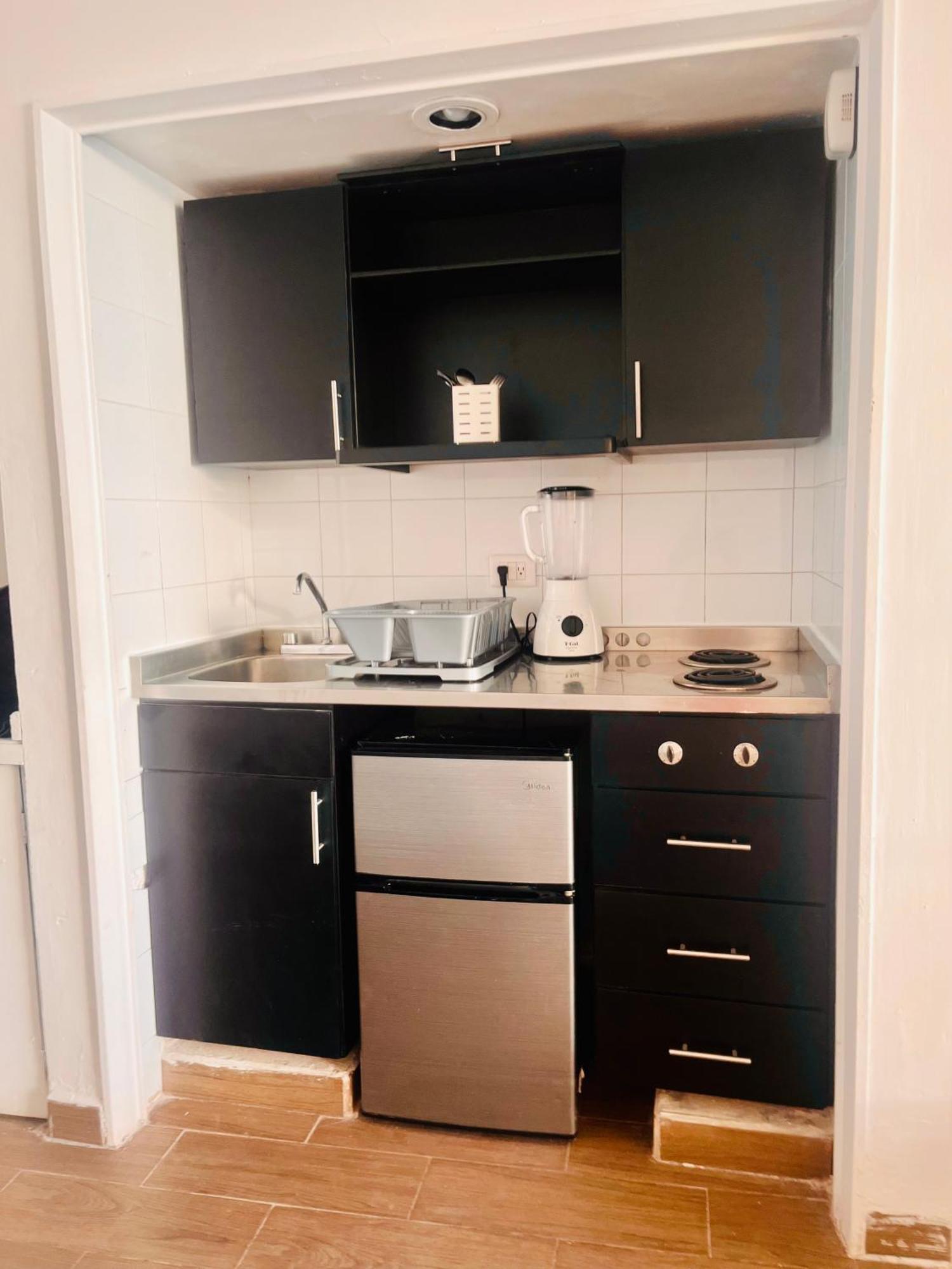 Aparthotel Torres Gemelas 2011 N *