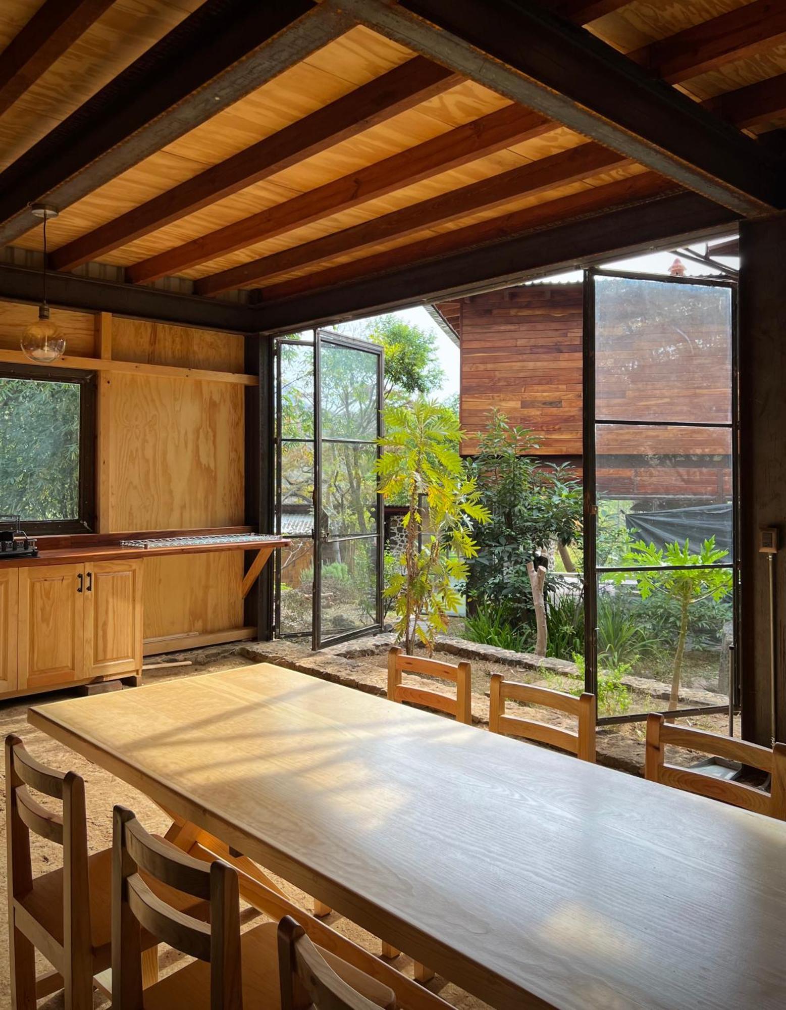 Santuario Ave Fenix-cabanas Country house