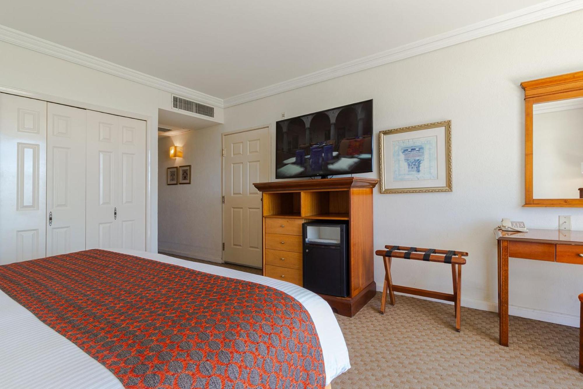 Camino Real Angelopolis 5*