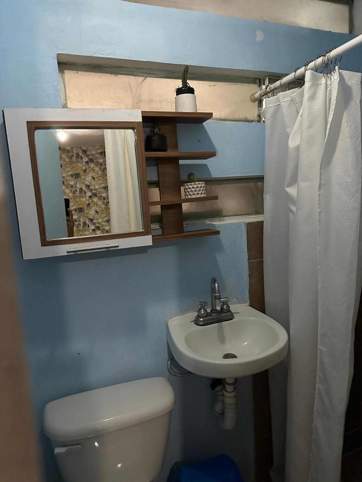 Casa Vazquez: Personalized Comfort And Service Holiday home