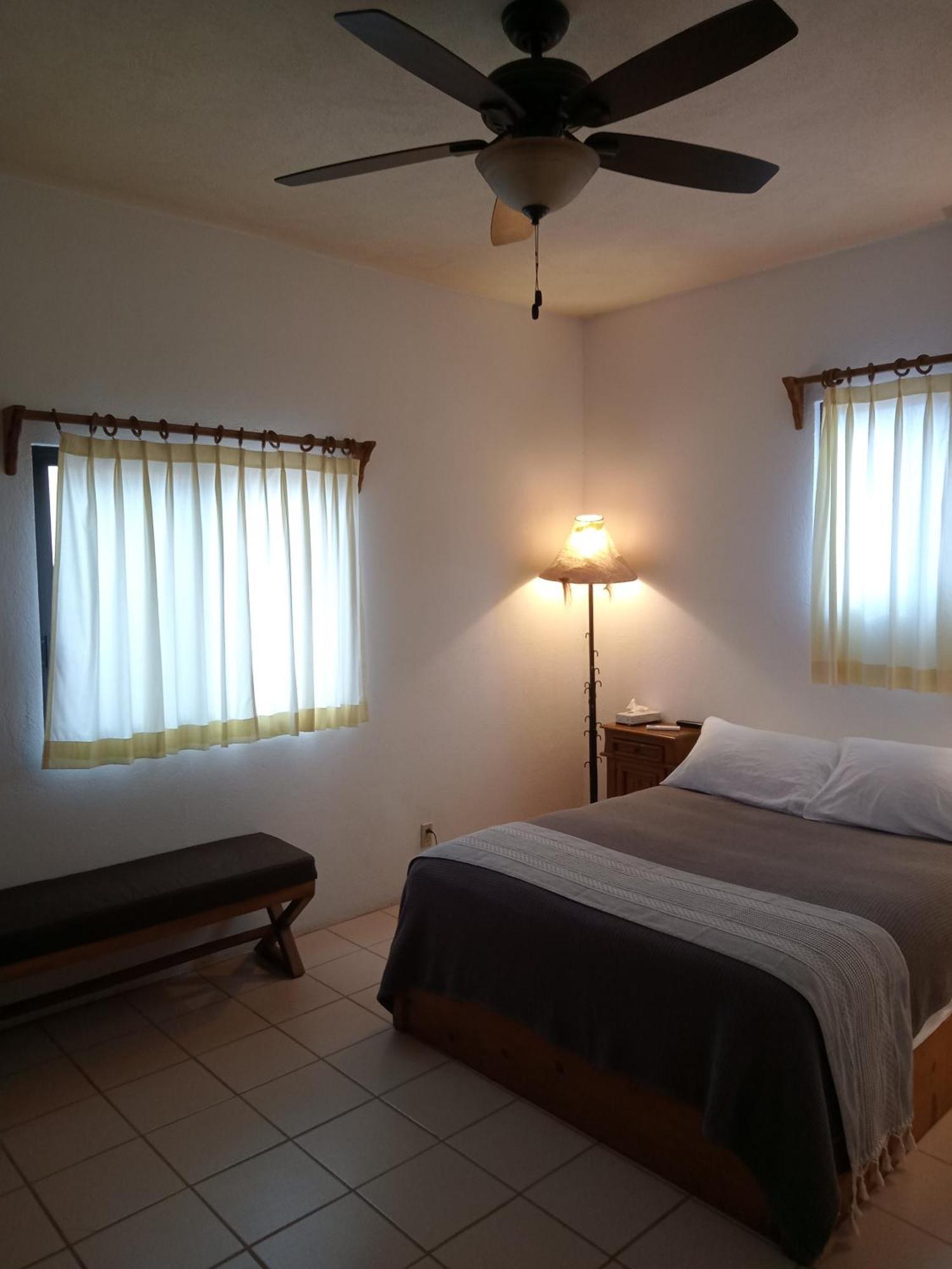 Hacienda De Palmas Bed & Breakfast *