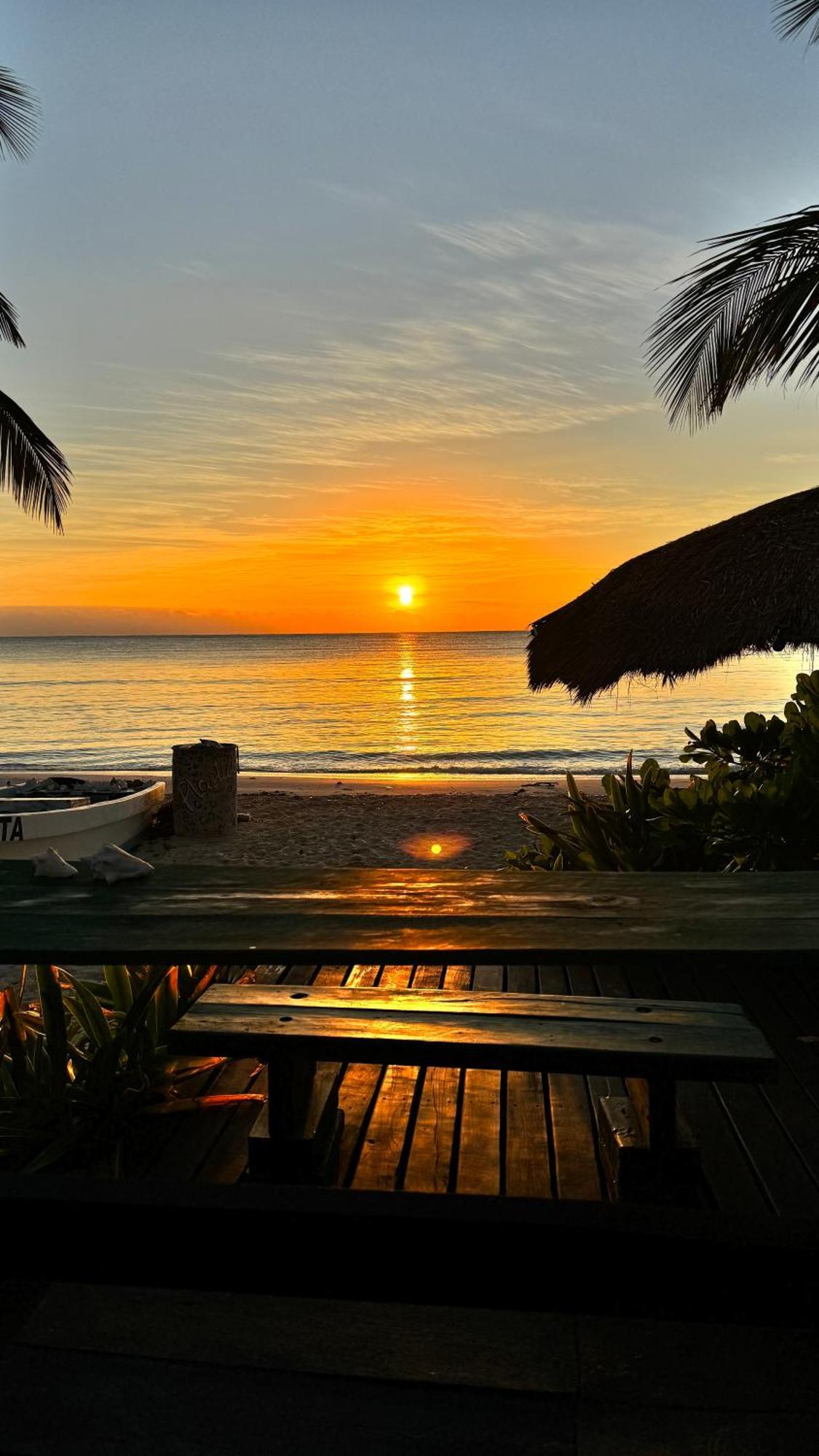 Pronoia Casa De Playa Holiday home