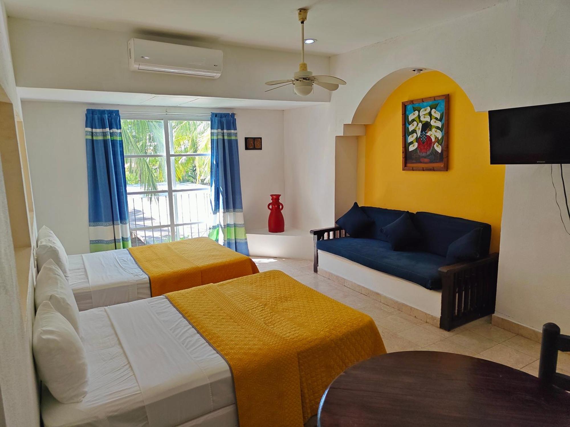 Plaza Huatulco Hotel