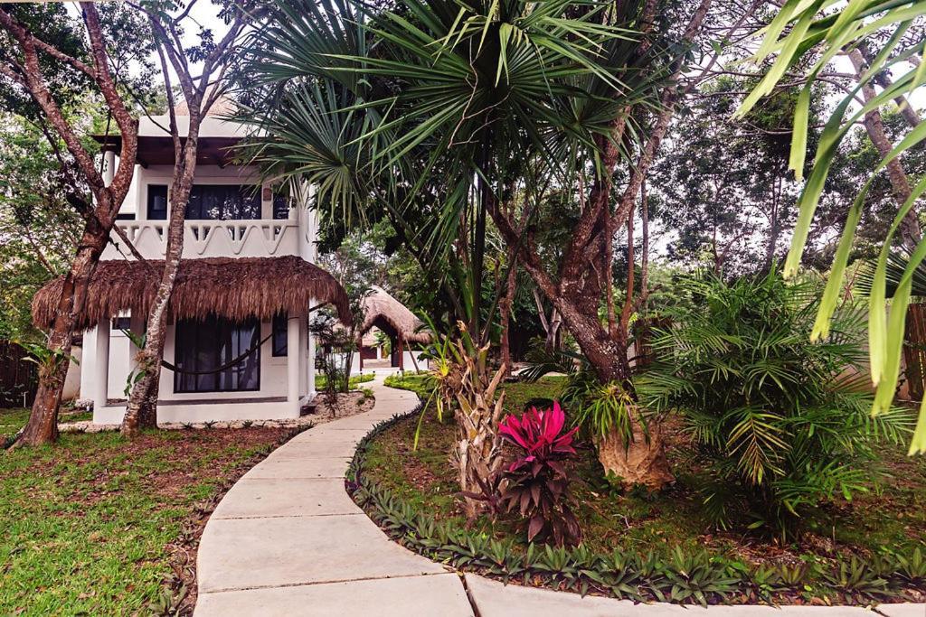 Mi Kasa Tu Kasa By Nah Hotel