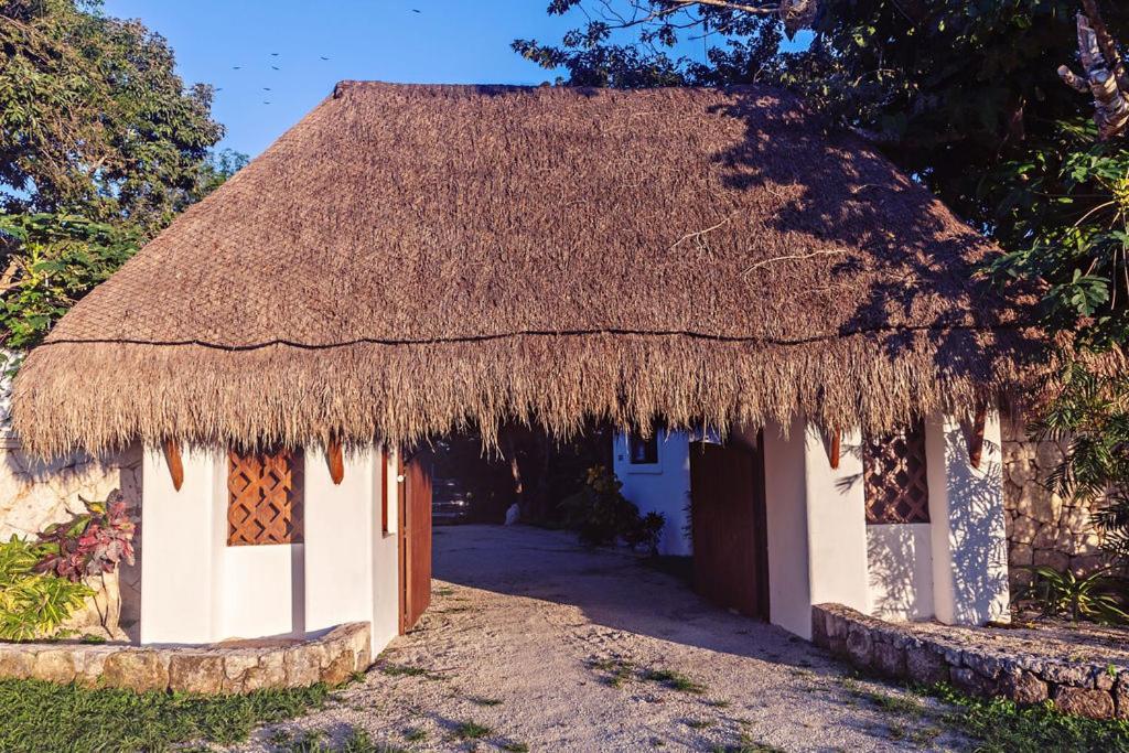 Hotel Mi Kasa Tu Kasa By Nah 4*