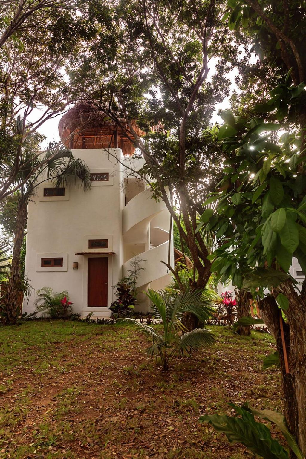 Mi Kasa Tu Kasa By Nah Hotel 4*