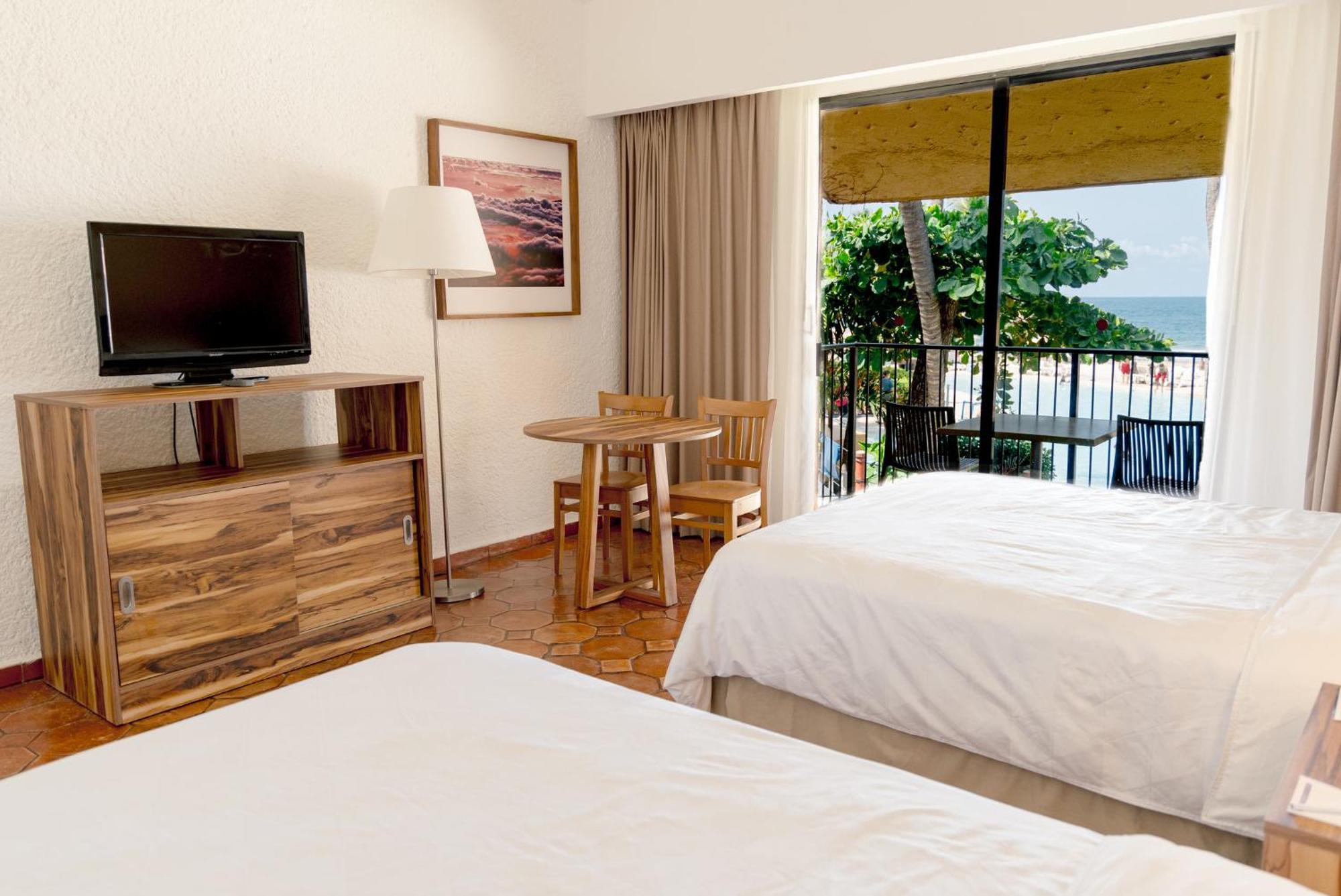 Resort Ixtapa By Ihg 4*