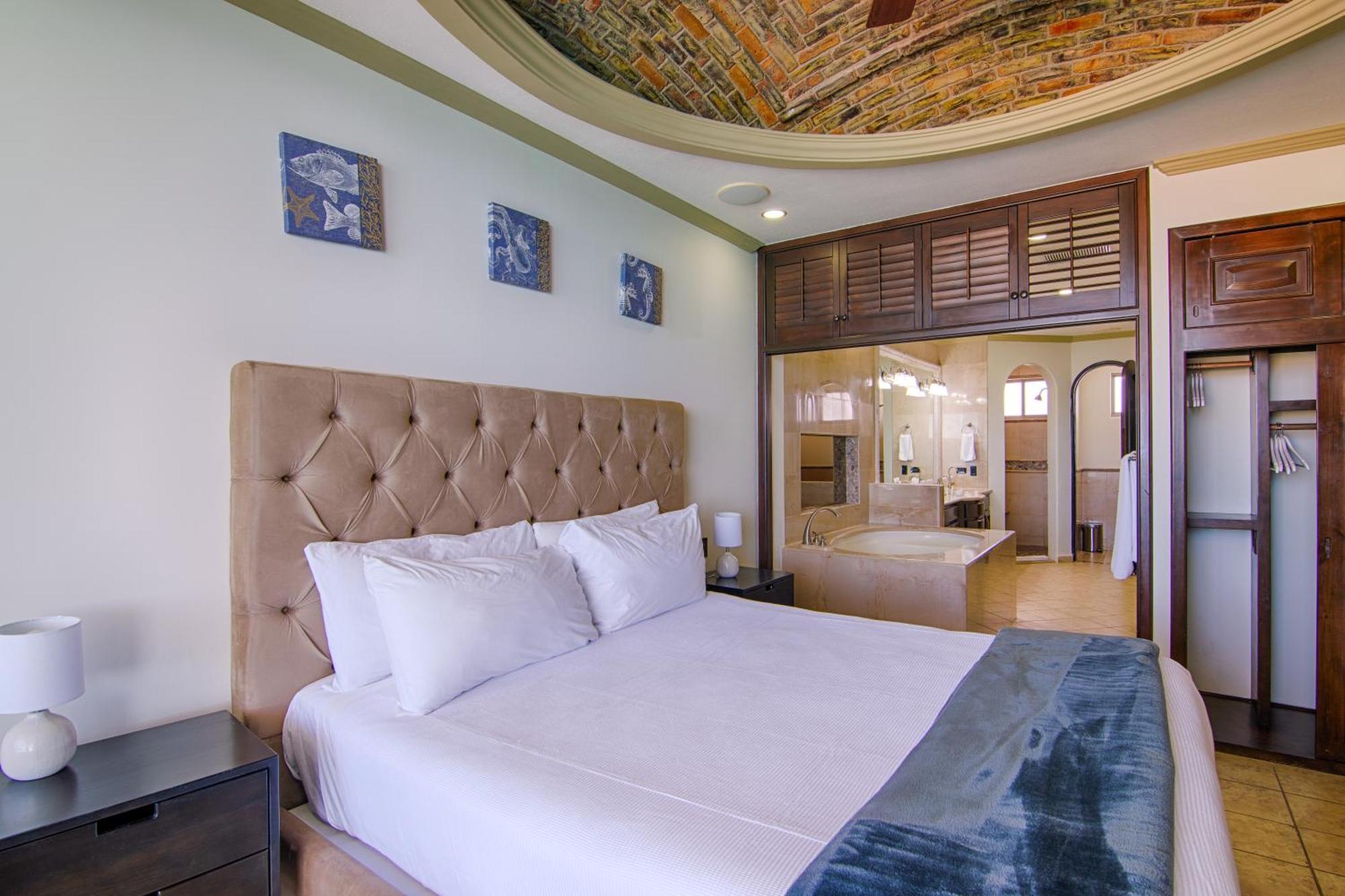 Hotel Esmeralda 5*