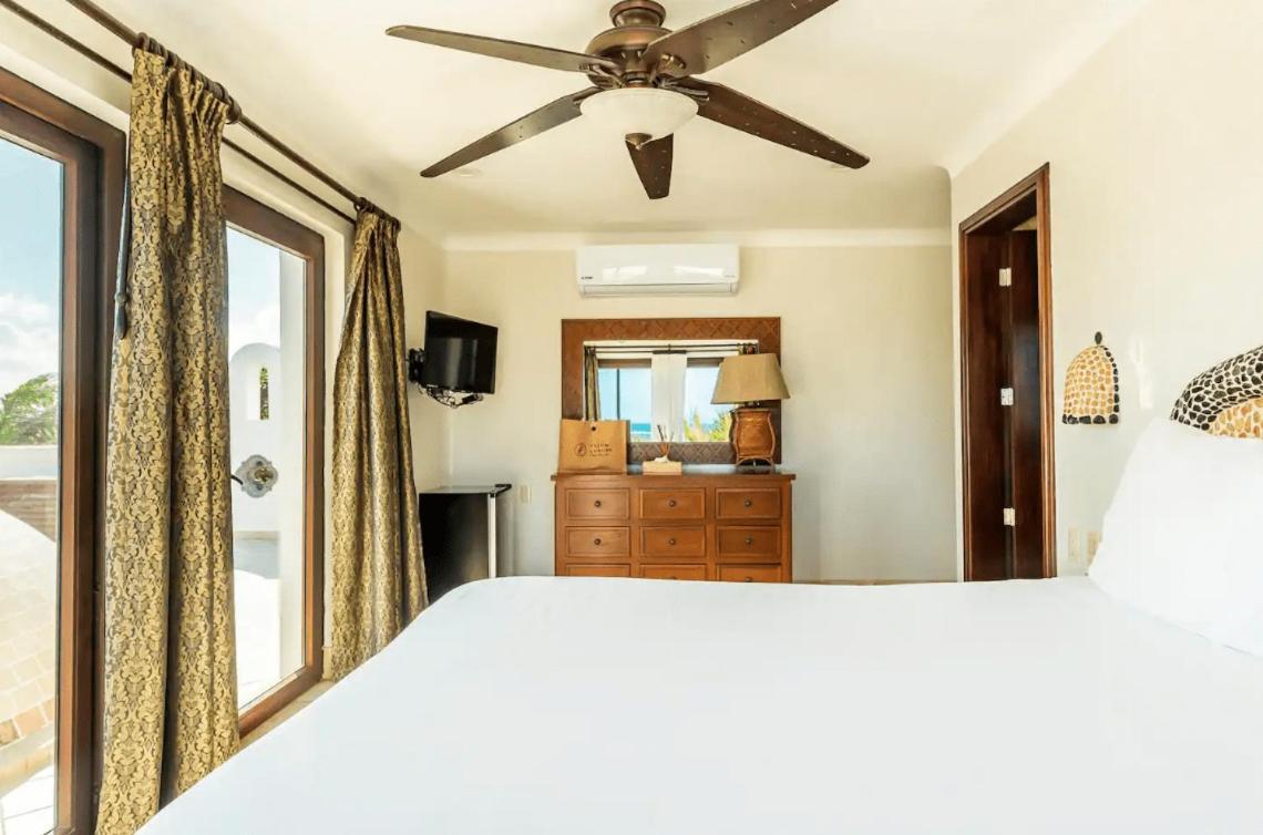 Beachfront Hacienda Soliman Bay By Tripintravel