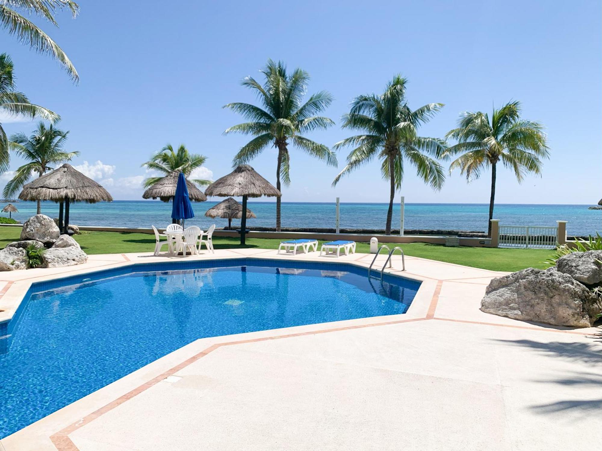 Beachfront Breathtaking Views