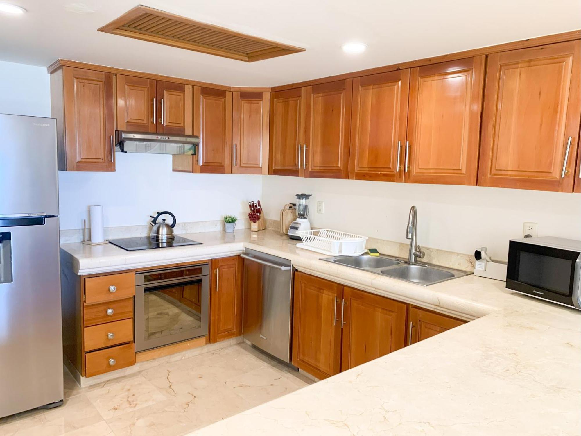 Beachfront Breathtaking Views Apartment Puerto Aventuras