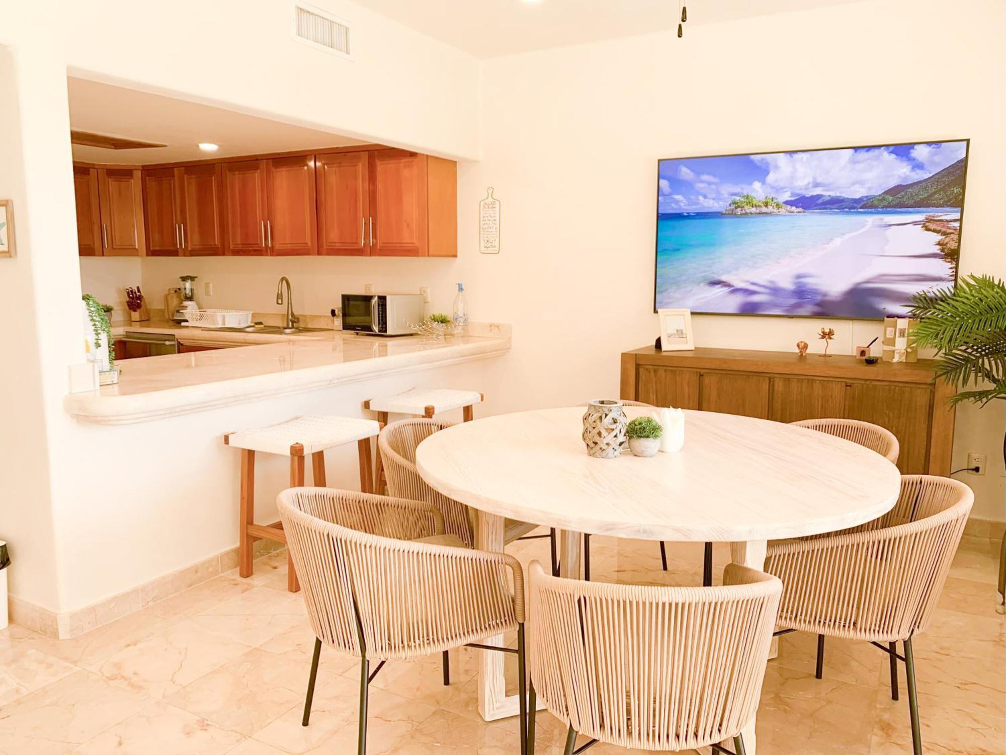 Beachfront Breathtaking Views Apartment Puerto Aventuras