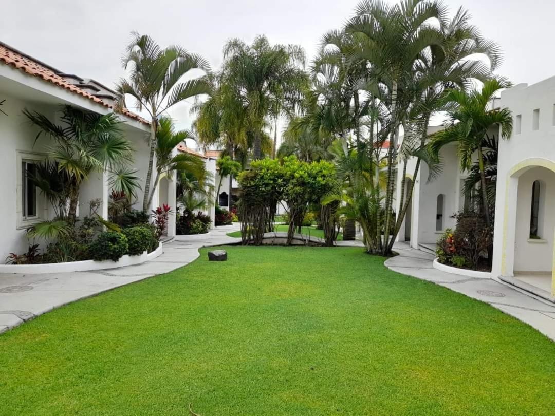 Hotel Hc & Desayuno En Cortesia Cuernavaca