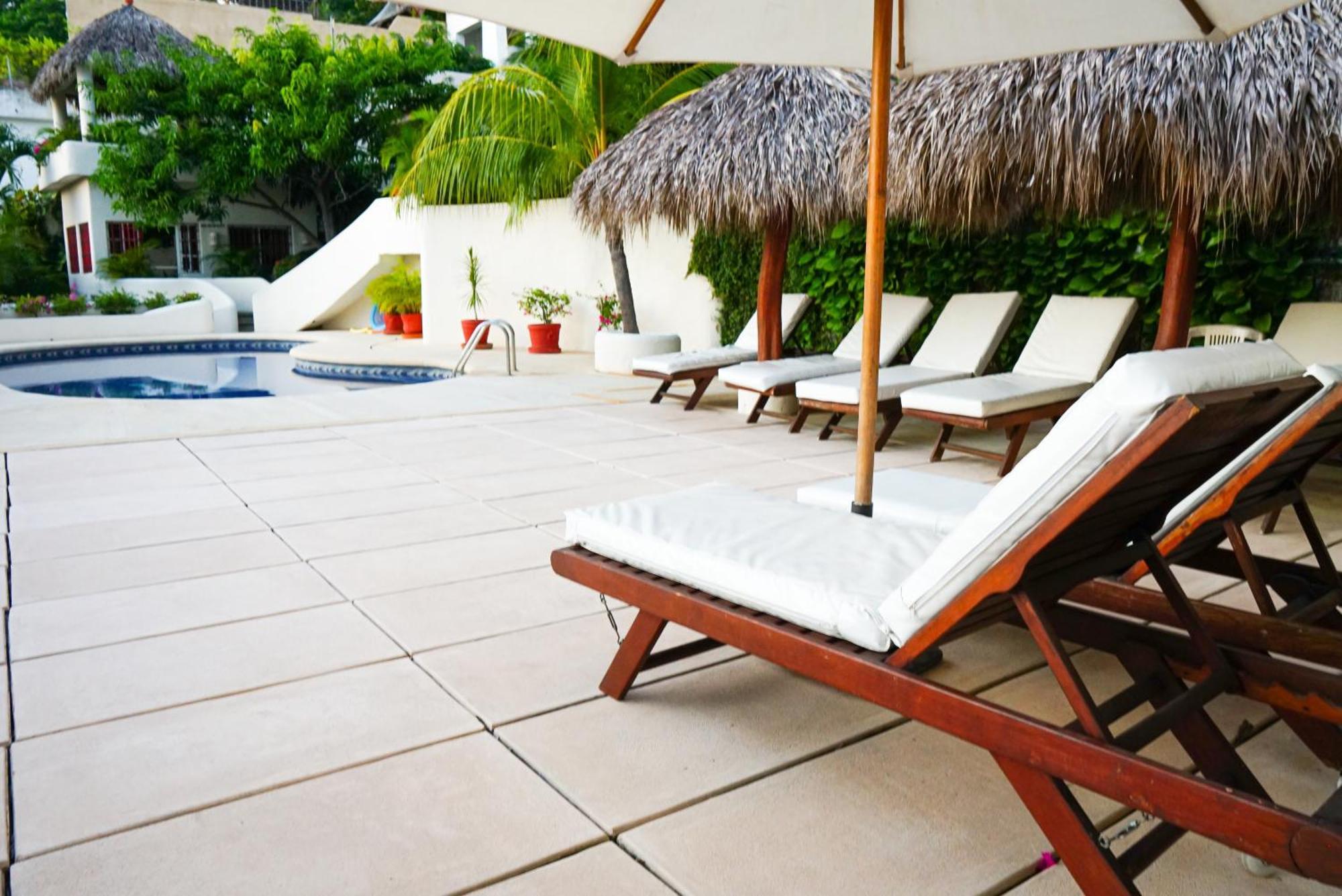 San Sebastian * Zihuatanejo