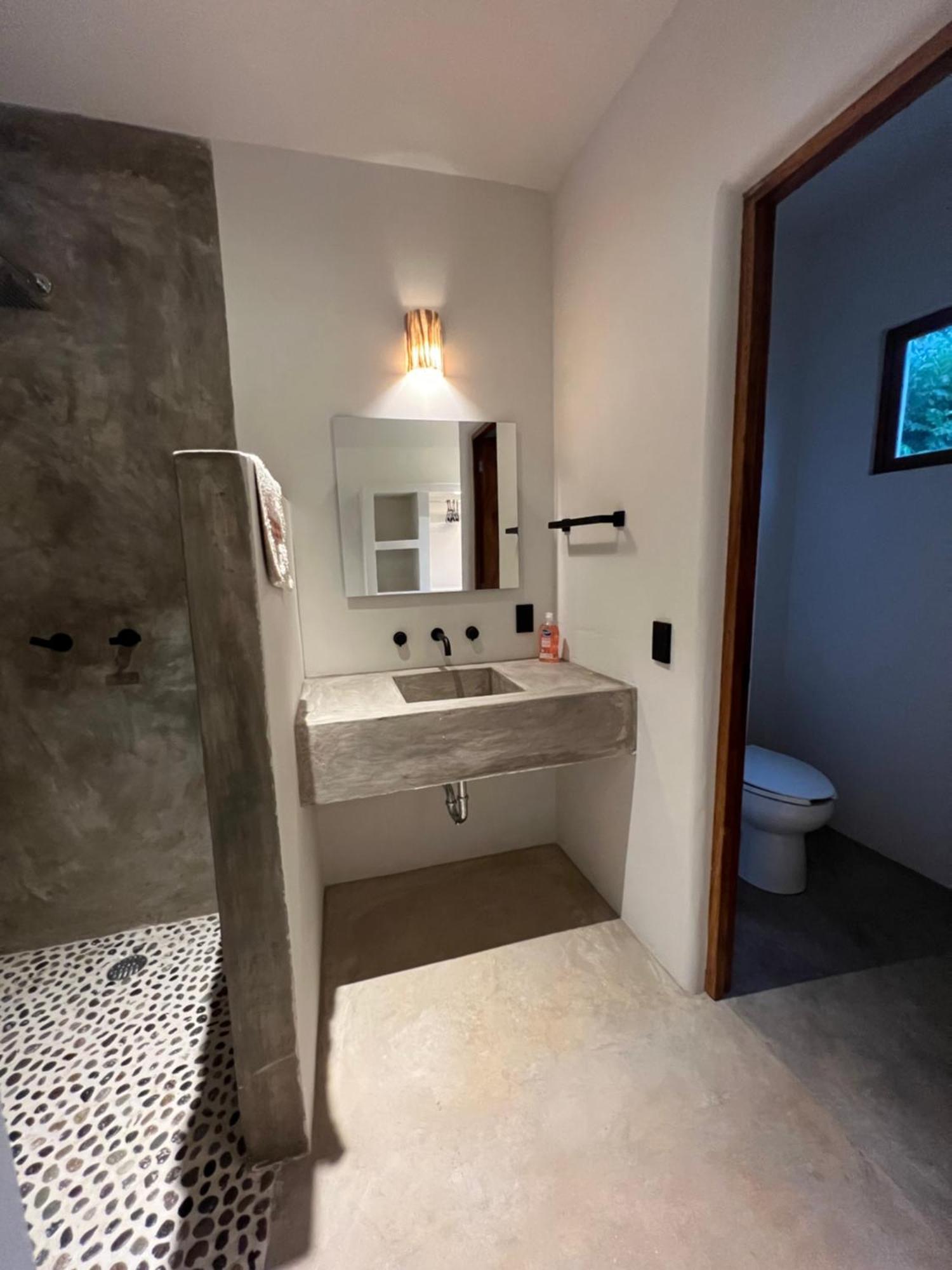 New Retreat Style Casa Jubilee With Starlink *