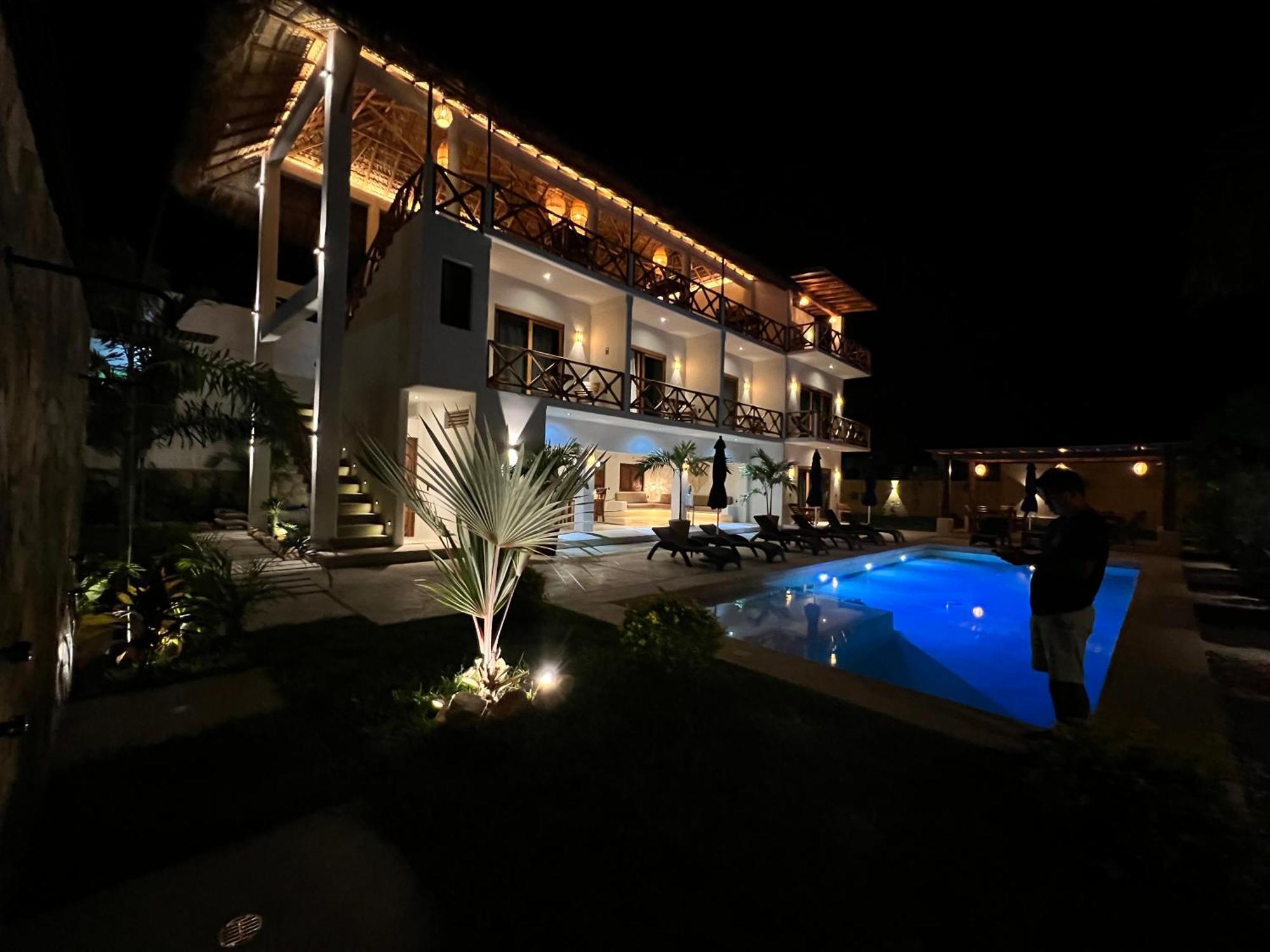 New Retreat Style Casa Jubilee With Starlink * Brisas de Zicatela