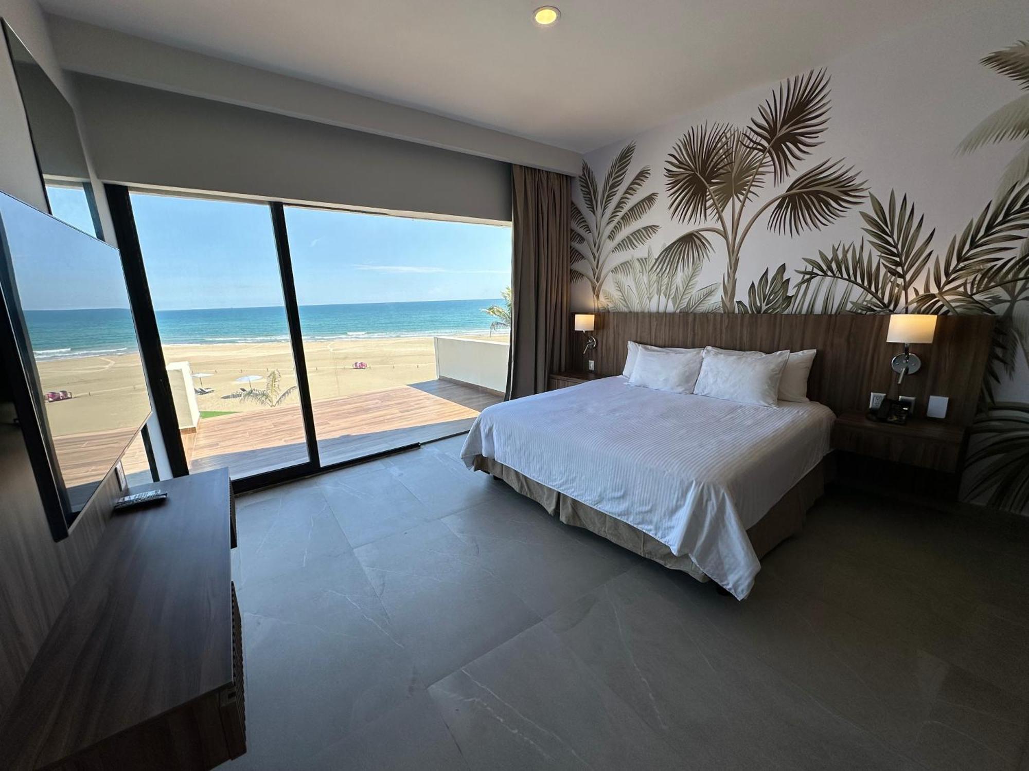 Soleare Boutique Hotel 5*