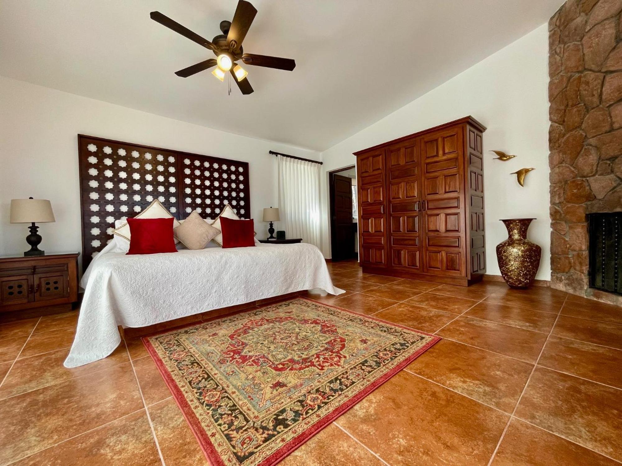 Rancho Cruces 5*