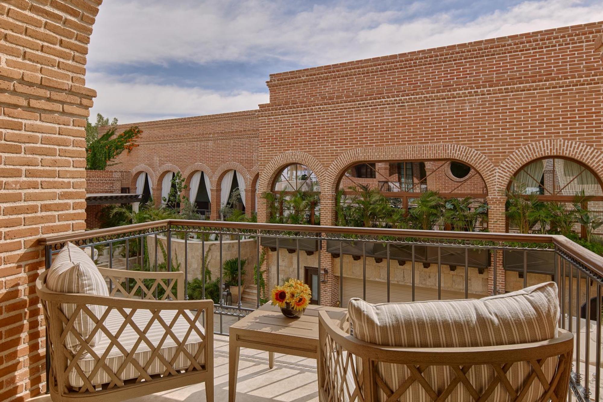 Boutique Hotel 5*