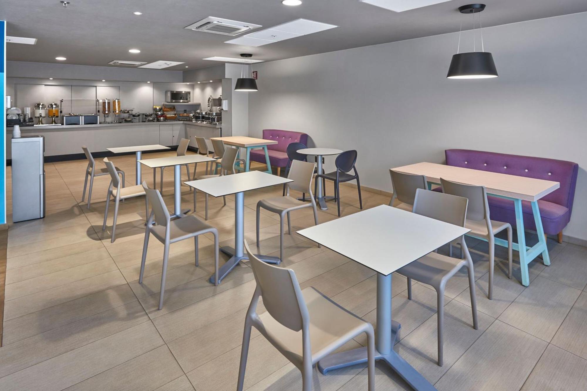 Express By Marriott Aparthotel